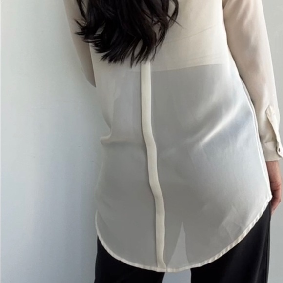 Esprit sheer top. Size small: - Picture 3 of 3